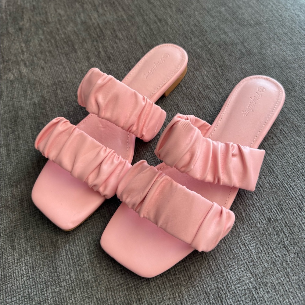 FINAL SALE✨

PIEPIEBUY Stylish Pink Women's Sandals